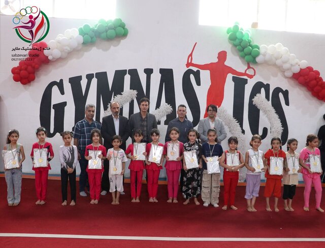 نخستین جشنواره ژیمناستیک ملایر برگزار شد