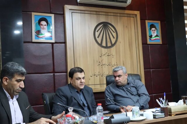 ‌شناسنامه‌دار شدن کارگاه‌های فارس برای تشکیل بانک اطلاعات‌