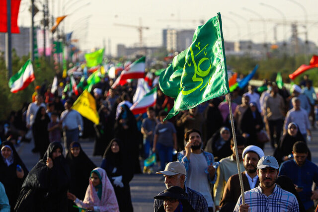 عکس تزیینی است. دعوت وزارت بهداشت از کادر درمان برای خدمت به زائران اربعین حسینی