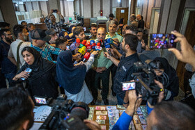 دستگیری باند اخاذی از طلافروشی‌ها و صرافی‌ها توسط مأمورنماها