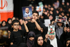 مراسم چهلم شهدای جنگ اخیر با حضور رهبر انقلاب