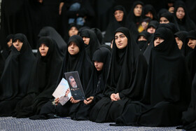 مراسم چهلم شهدای جنگ اخیر با حضور رهبر انقلاب