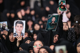 مراسم چهلم شهدای جنگ اخیر با حضور رهبر انقلاب