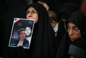 مراسم چهلم شهدای جنگ اخیر با حضور رهبر انقلاب