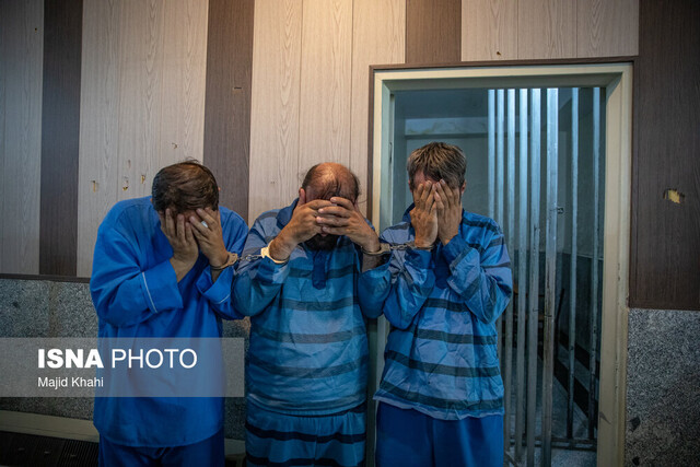 عکس خبر تزئینی دستگیری سه قاچاقچی و کشف محموله تریاک بلعی در اردستان