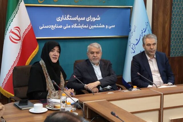 نمایشگاه صنایع دستی سال قبل ۱۰۰ میلیارد تومان فروش داشت