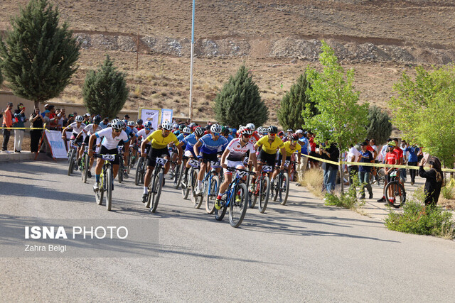 عکس تزئینی است درخشش دوچرخهسواران زنجانی در مسابقات پاراسایکلینگ قهرمانی کشور