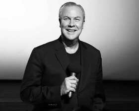 رابرت ویلسون، کارگردان بزرگ تئاتر درگذشت