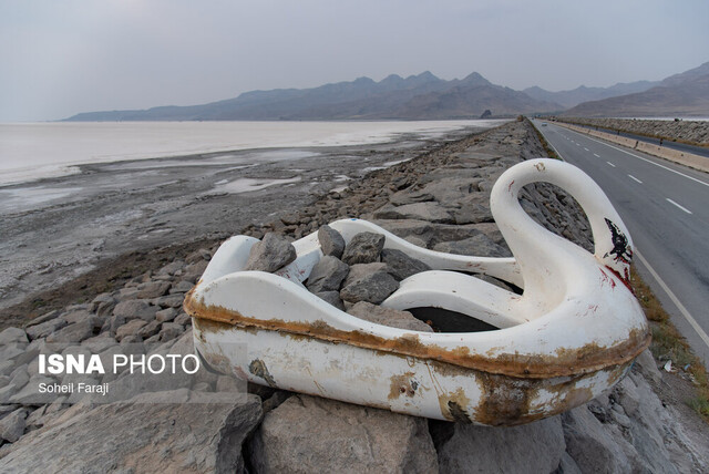 خشکی دریاچه ارومیه؛ از توسعه کشاورزی تا تغییرات اقلیمی