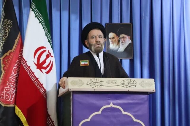 نماینده ولیفقیه در لرستان: آمریکا و حامیانش محور شرارت و منفورترین دولتها در جهان هستند نماینده ولیفقیه در لرستان: آمریکا و حامیانش محور شرارت و منفورترین دولتها در جهان هستند