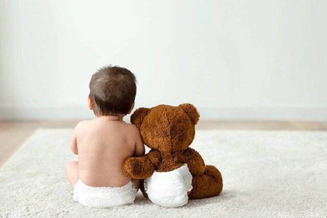 چالش‌ها و دلخوشی‌های زوج‌های نابارور از زندگی با فرزندخوانده