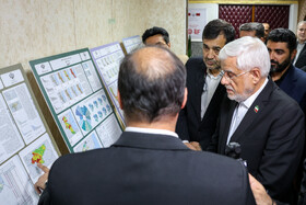 محمدرضا عارف، معاون اول رییس جمهور و احمد دنیامالی وزیر ورزش و جوانان در آیین رونمایی از طرح ملی آمایش سرزمینی ورزش کشور