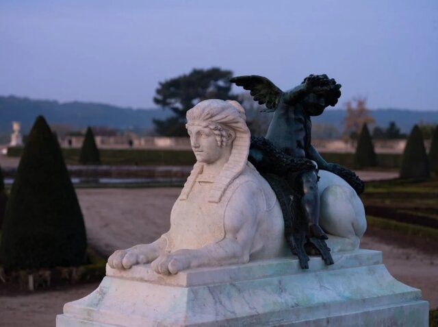 مجسمههایی که خزانه دولت را خالی کردند حالا به حرف درآمدهاند!