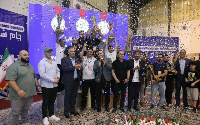 درخشش وزنه‌برداران نوجوان اردبیلی در رقابت‌های قهرمانی کشور