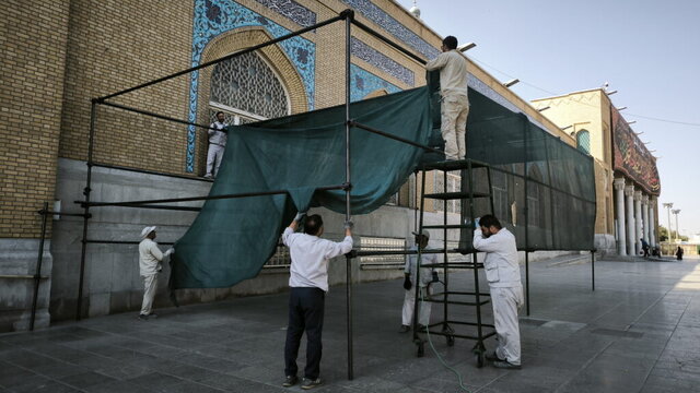 آمادهسازی حرم بانوی کرامت برای میزبانی از زائران اربعین + تصاویر