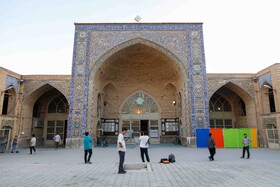 مسجد رحیم‌خان بعد از مسجدسید، بزرگترین مسجد اصفهان محسوب می‌شود و در واقع، می‌توان آن را پنجمین مسجد بزرگ و باشکوه این شهر دانست. 