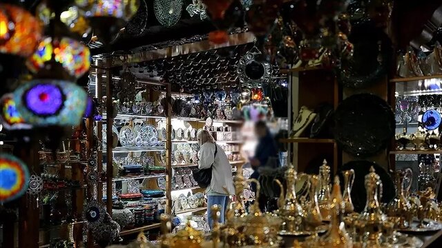 رکورد تازۀ ترکیه با فروش سوغاتی