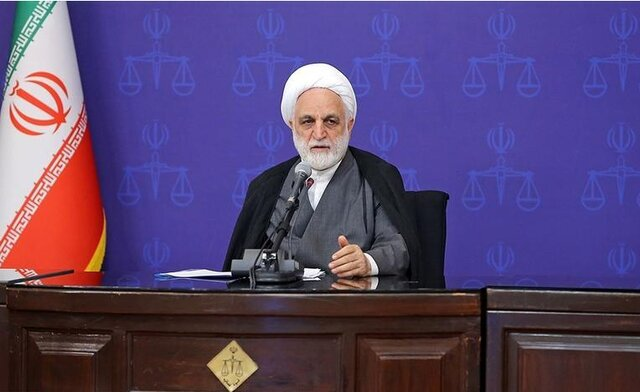 تایید حکم اعدام متهم پرونده «رضایت خودرو طراوت نوین»/اجرای حکم اعدام دو جاسوس موساد و تروریست داعشی/ درخواست دیه برای پرونده قتل مهرجویی و همسرش