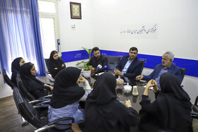 بازدید رییس اداره کل اقتصاد و دارایی استان خراسان رضوی از ایسنا به مناسبت روز خبرنگار