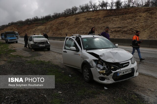 عکس: آرشیو ۲ سانحه در آزادراههای قزوین ۱۰ مصدوم و ۲ فوتی برجای گذاشت