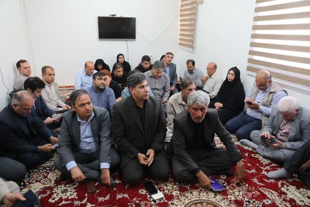 استاندار ایلام: ۸۱۰ هزار زائر از مرز مهران تردد کردند