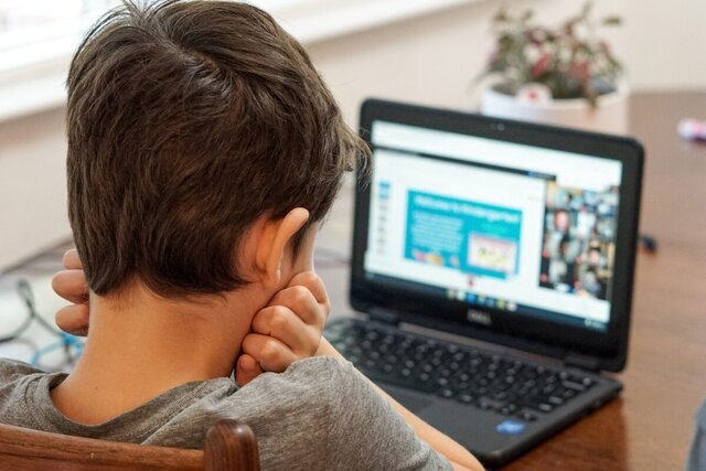 «کودک شبکه‌ای»؛ بازاندیشی در تربیت نسل دیجیتال