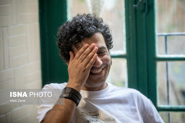 زندگی در ایران، برایم تراپی است / نه غرب ستیزم نه غرب گرا