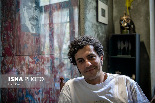 زندگی در ایران، برایم تراپی است / نه غرب ستیزم نه غرب گرا