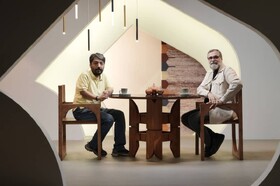 یک روزنامه‌نگار مهمان «نردبان» تلویزیون می‌شود