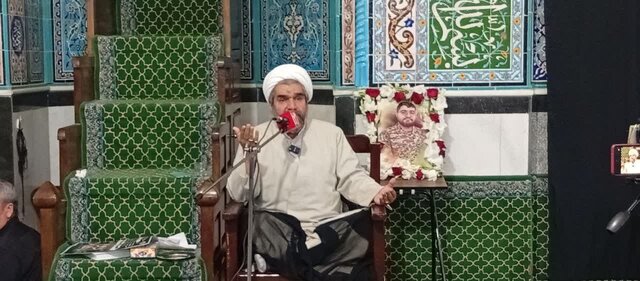 مقام شهید، سرمایه‌ای بی‌بدیل و چراغ راه ملت ایران است