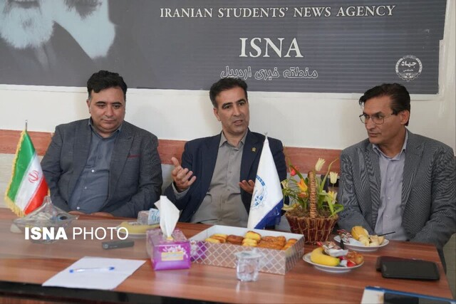 دانشگاهیان اردبیل در جهت منافع جمعی استان گام بردارند