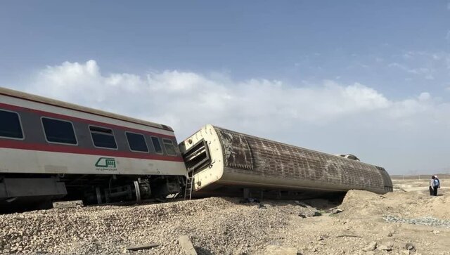 حادثه قطار در استان کرمان بدون تلفات و مصدومیت