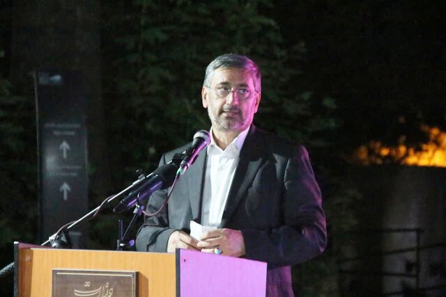جامعه رسانه‌ای لرستان موفق و تاثیرگذار است/ وحدت برای منافع مردم و جامعه