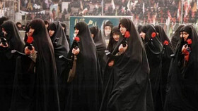 چند زن در میان آزادگان ایرانی حضور داشتند؟