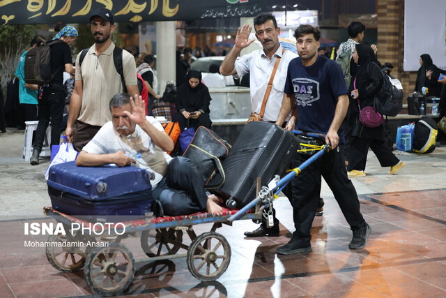 جابه‌جایی بیش از ۵۰۰۰ زائر عتبات در نخستین روز پروازهای اربعین