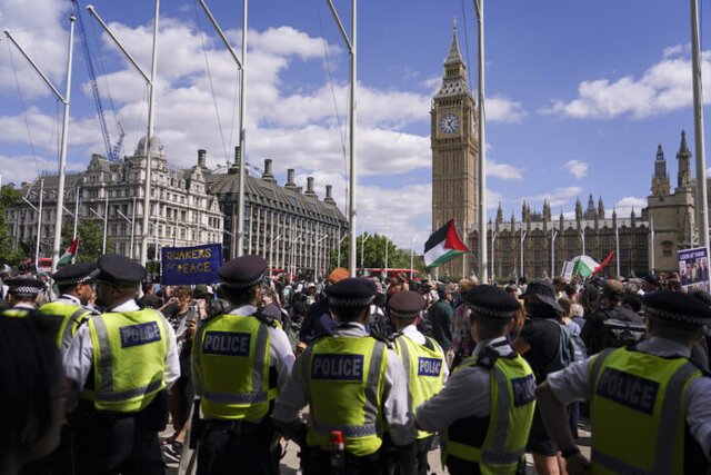 بازداشت ۳۶۵ حامی فلسطین در اعتراضات لندن