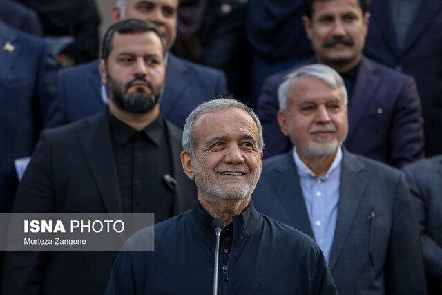 نادی: تفاوت دیدگاه در هر جامعه پویایی وجود دارد/ دامن زدن به اختلاف ها بازی در زمین دشمن است