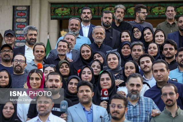 نادی: تفاوت دیدگاه در هر جامعه پویایی وجود دارد/ دامن زدن به اختلاف ها بازی در زمین دشمن است