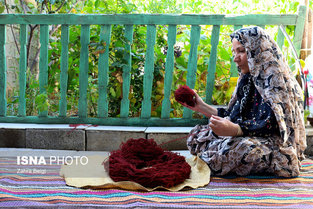 گرههای آغشته به عشق؛ داستان قالیبافان و هنر فرش دستباف