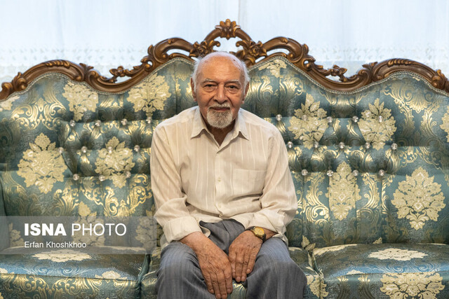 خنده‌هایی که دوست نداری تمام شود/گپی با راوی مشهور شاهنامه + ویدئو