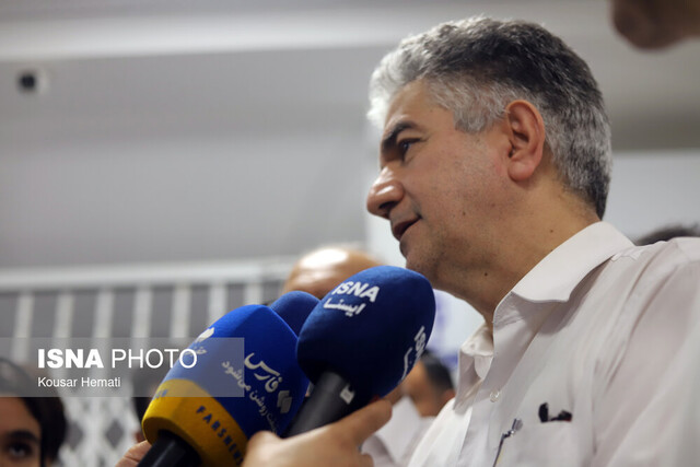 نظام پرداخت کنونی موجب افزایش فاصله میان اعضای کادر درمان شده است