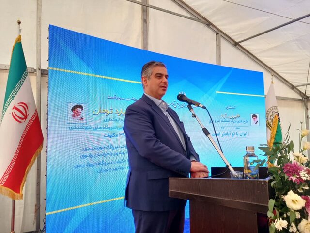 افتتاح فاز اول نیروگاه خورشیدی ۱۷۰ مگاواتی متانول کاوه در زرندیه