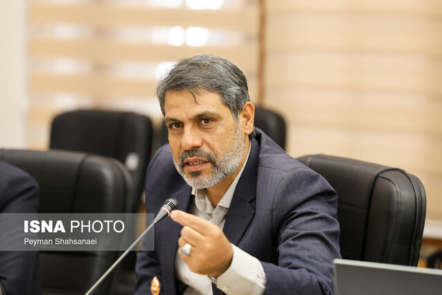 برای تأسیس موزه ادبیات در اصفهان آمادهایم/ کاوش کمرزرین با نظارت دانشگاه هنر انجام میشود