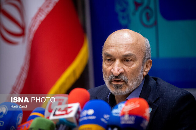 امروز بیش از گذشته به مشارکت نخبگان و فرهیختگان برای مقابله با بحران‌ها نیاز داریم