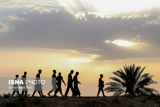 پیادهروی اربعین؛ از خلق سنت تا شکلگیری هویت معاصر