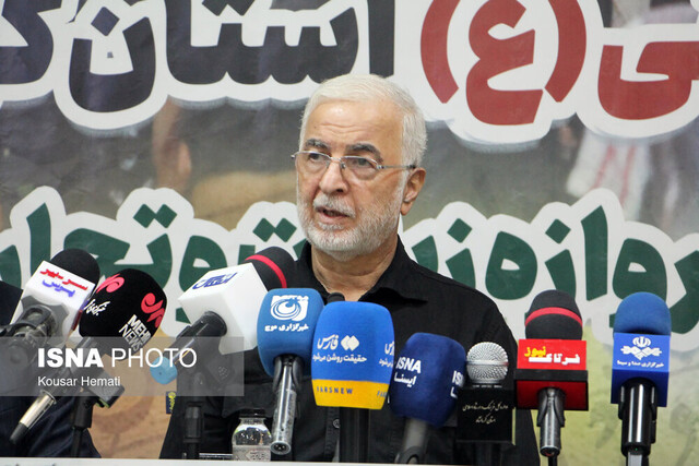 عکس آرشیوی است. تاکنون ۳.۴ میلیون زائر از مرزهای کشور خارج شدهاند