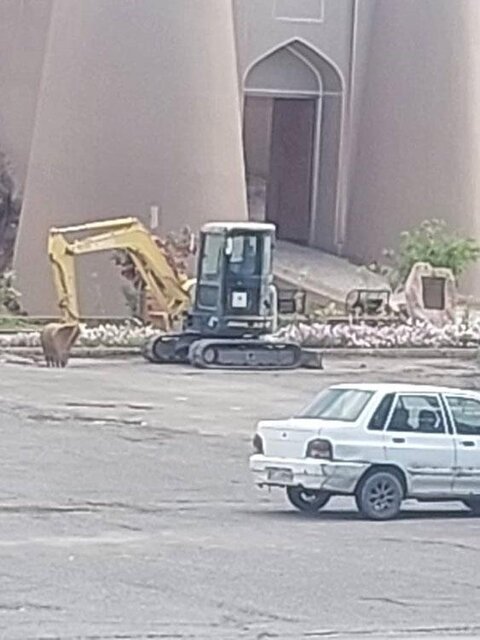 دست‌درازی به ارگ بم! + عکس