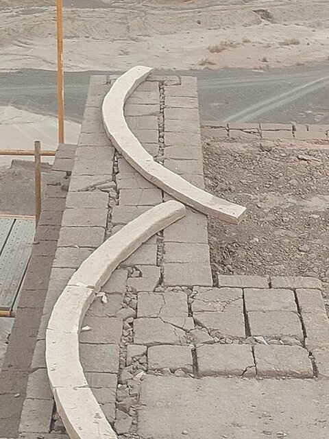 دست‌درازی به ارگ بم! + عکس
