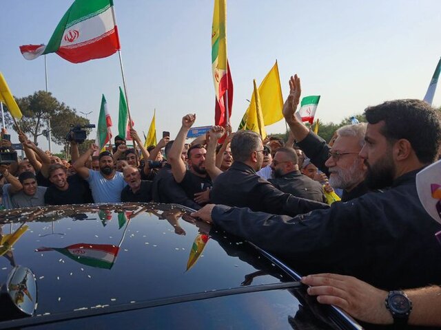 توییت سفارت ایران در بیروت درباره استقبال گرم لبنانی‌ها از لاریجانی