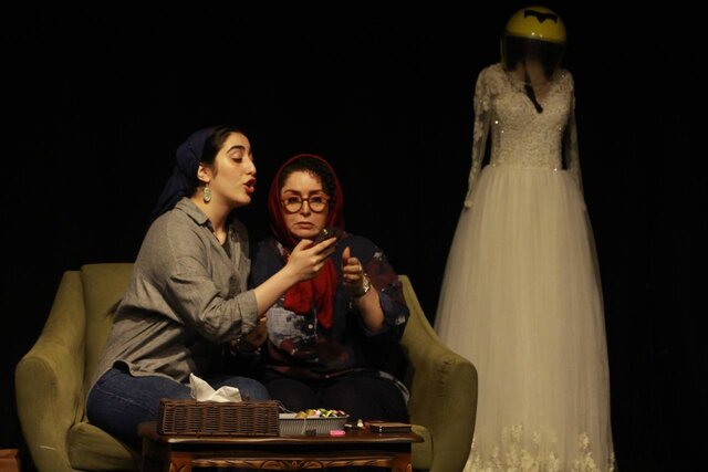 همکاری هنرمندان و فرزندانشان روی صحنه